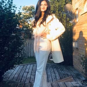 Meet your Posher, Mariam